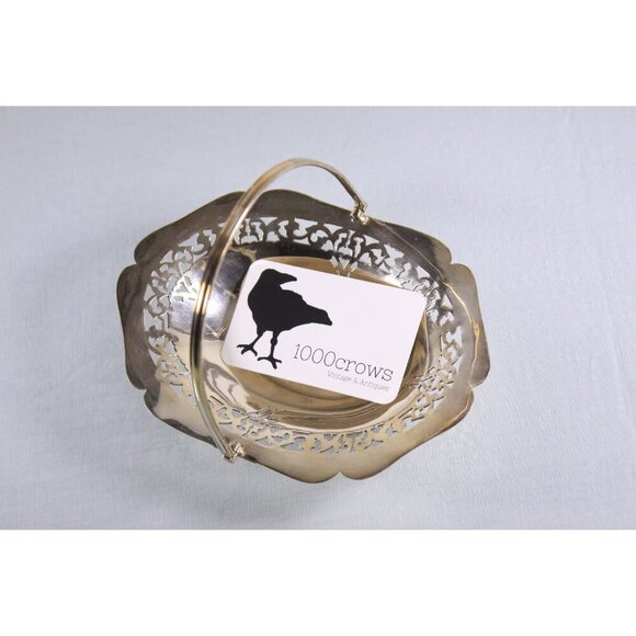 Vintage English Silver plated bon-bon dish initialled W, opulent key dish, - Picture 4 of 10